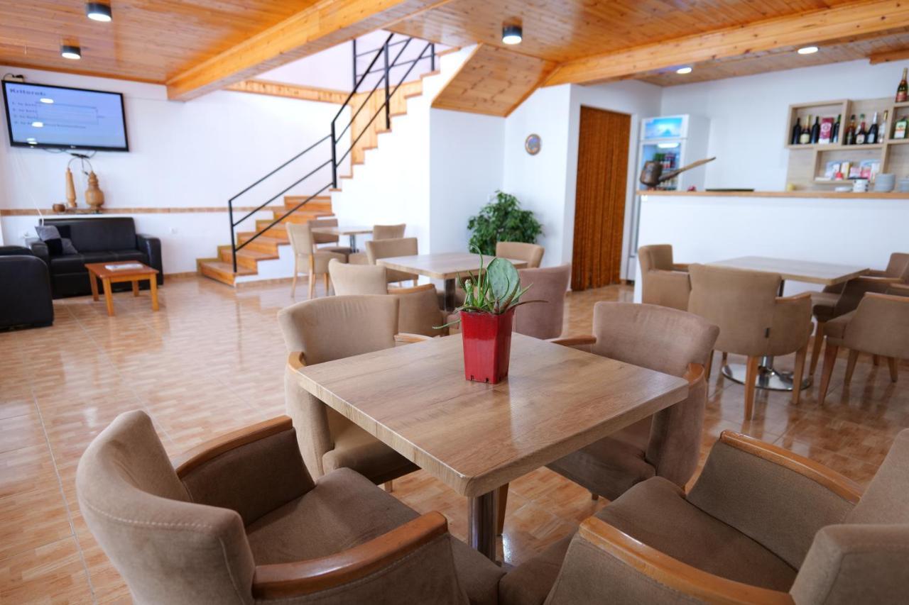 Eden Hotel Saranda Kültér fotó