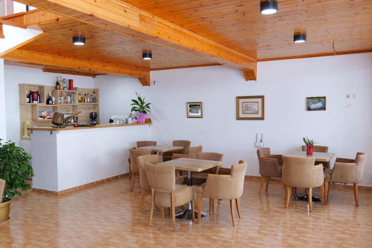 Eden Hotel Saranda Kültér fotó